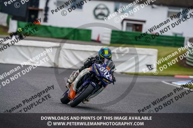 enduro digital images;event digital images;eventdigitalimages;mallory park;mallory park photographs;mallory park trackday;mallory park trackday photographs;no limits trackdays;peter wileman photography;racing digital images;trackday digital images;trackday photos